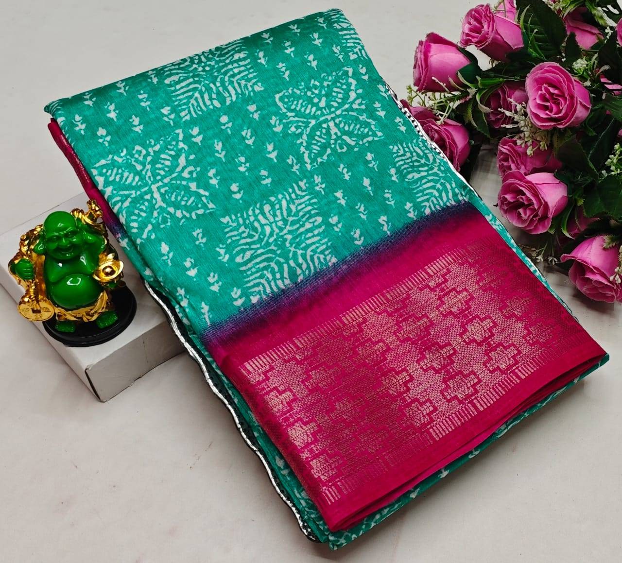 Dola saree
